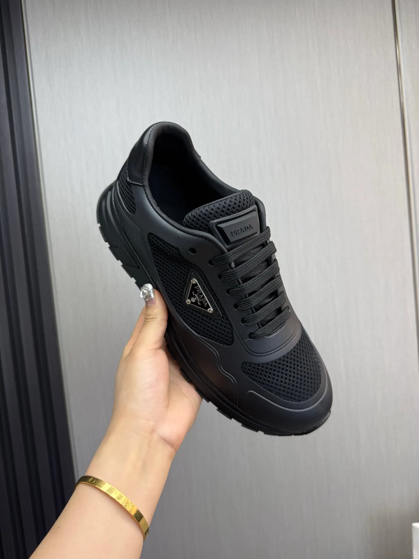 Men's shoes 💰580💰 [PRADA] Autumn and winter hot men's shoes shipped 👏Official website synchronized ⬆️Original fly-woven cowhide fabric + cowhide lining, 1⃣️:1⃣️reproduction, original sole, 38-45 (45. Customized, non-refundable)